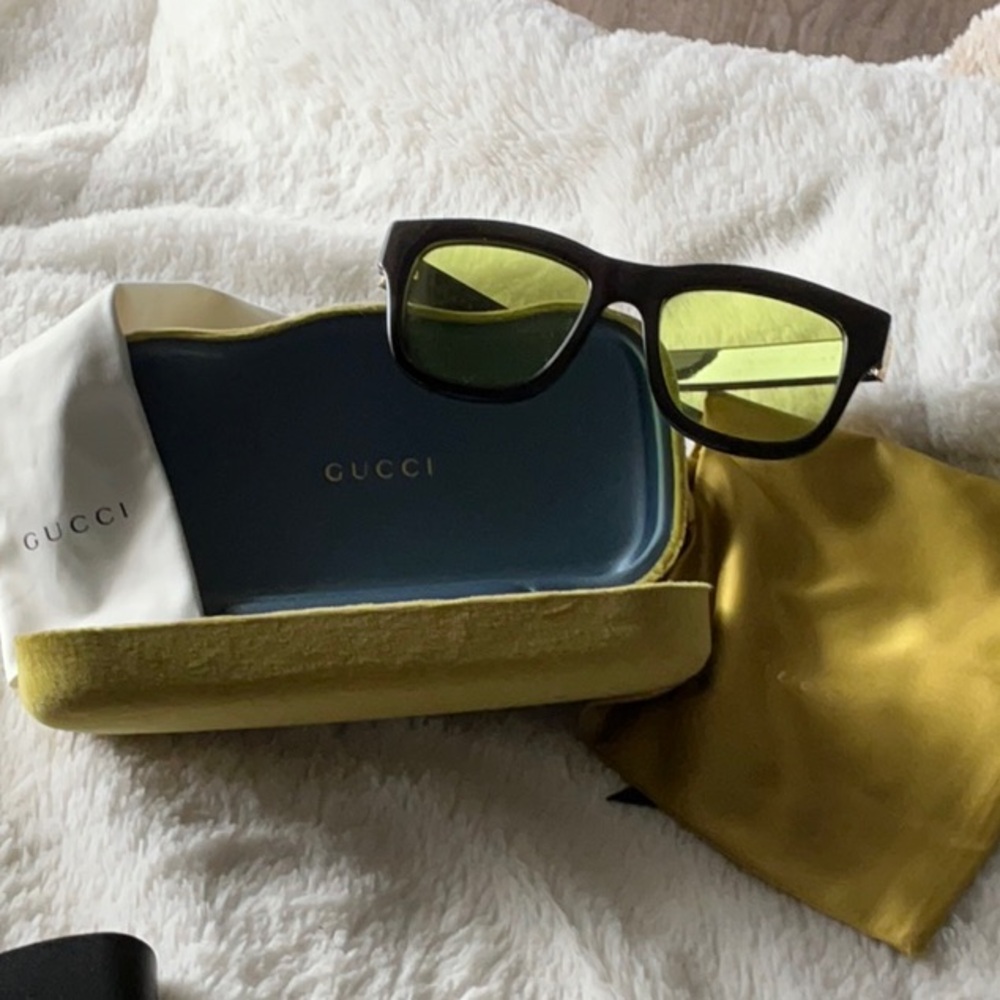 Gucci Black Sunglasses with Gold Case NWT